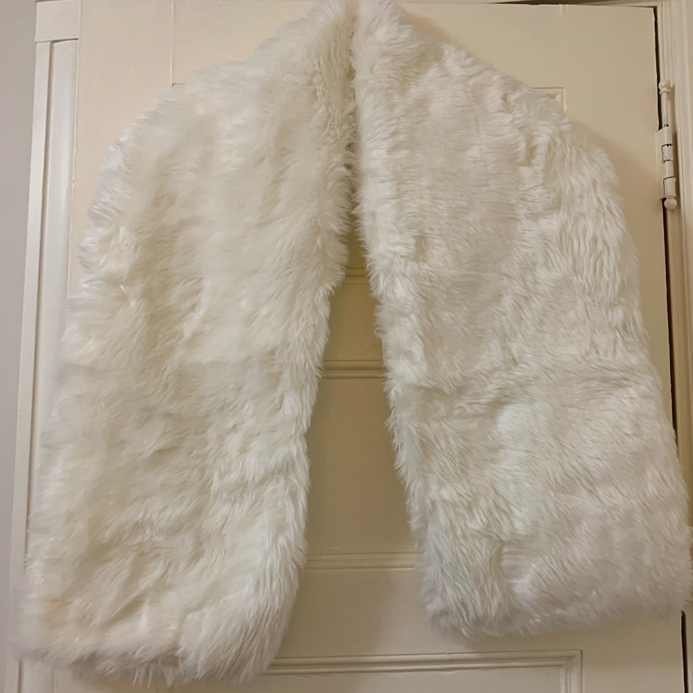 Ivory faux fur wrap